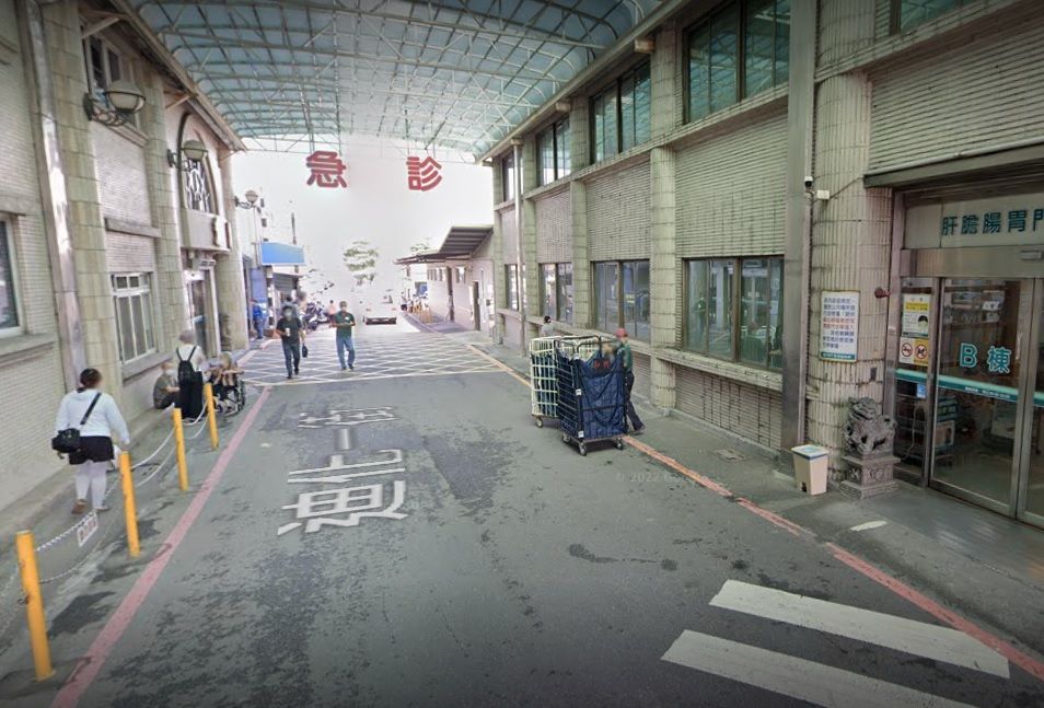 ▲屏東寶建醫院急診室，少女歐卡後送醫不治。（圖／翻攝googlemap）