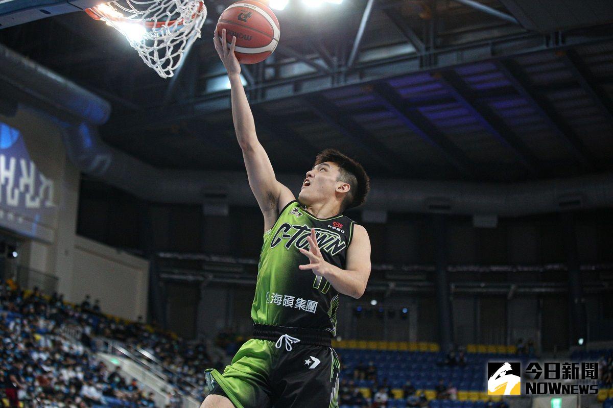 ▲夢想家球團今（4）日宣布，已與球員簡浩、林俊吉、楊盛硯以及吳松蔚完成續約。（圖／葉政勳攝）