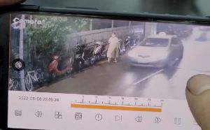 桃園一對泰籍夫妻被發現陳屍在休旅車後車廂中 ▲桃園一對泰籍夫妻被發現陳屍在休旅車後車廂中,死者李婦最後身影曝光。(圖/翻攝畫面)
