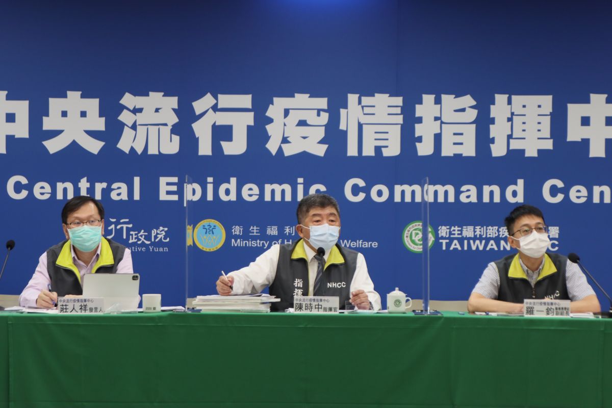 ▲中央流行疫情指揮中心說明最新疫情。（圖／指揮中心）