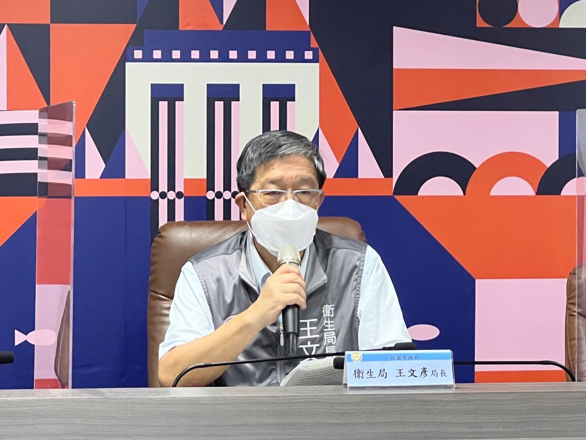 ▲王文彥表示，自下週一13日起，2採檢站將退場，剩11處採檢站持續提供服務，相關資訊會公告於衛生局官網。（圖／桃園市政府提供）