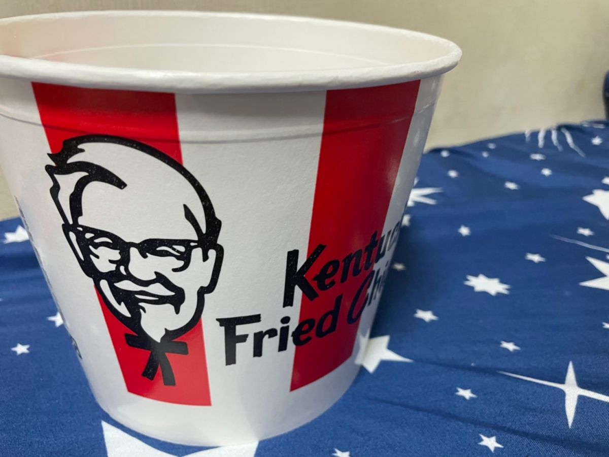 ▲以蛋塔、炸雞聞名的肯德基，深受老饕喜愛，不過你知道怎麼吃肯德基才最划算嗎？（圖/記者張嘉哲攝）