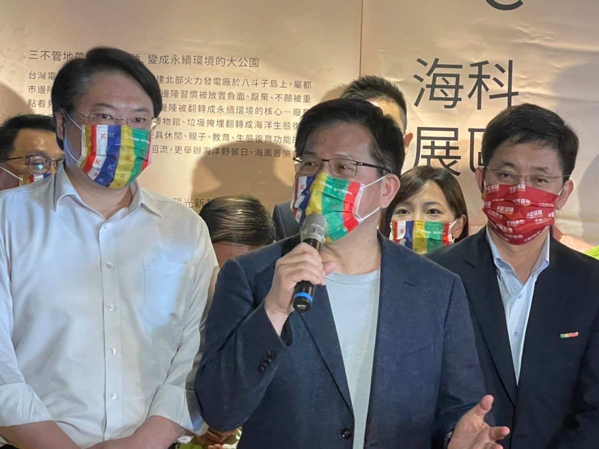 ▲有意參選台北市長的無任所大使林佳龍表示，現在推動新台灣模式，防疫要做好、正常生活也要過。（圖／記者黃宣尹攝，2022.06.12）