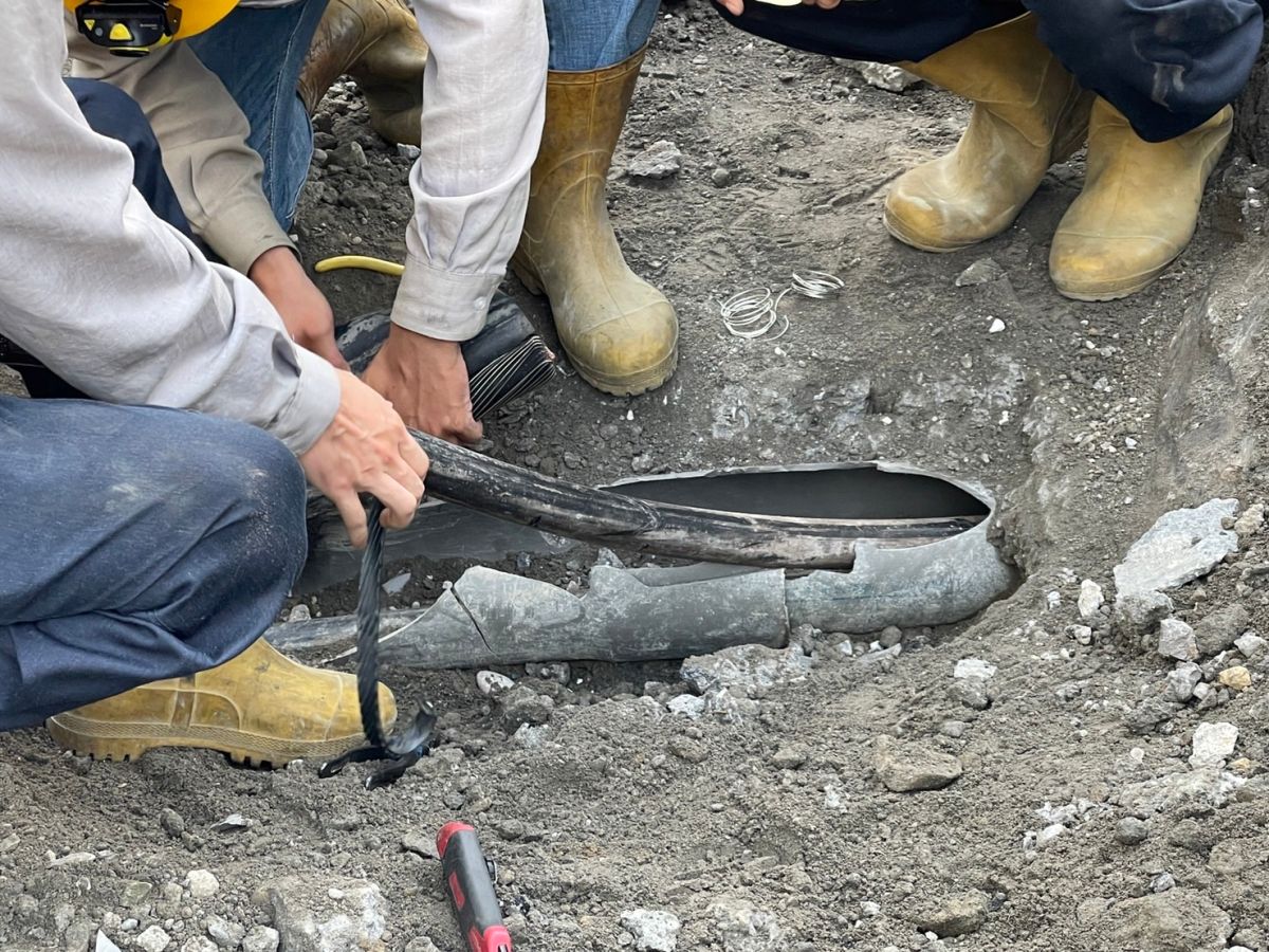 ▲電纜線遭施工挖損，造成8,391戶停電。（圖／台電提供）