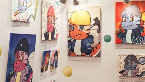 科博館「爆哥你壞壞」NFT開賣「賦能型」入手免費逛展場 ▲科博館攜手臺中廣三SOGO百貨在12樓推出「爆哥你壞壞NFT」小型展覽至8月28日,展示15幅高清版「爆哥你壞壞NFT」。(圖/科博館提供)