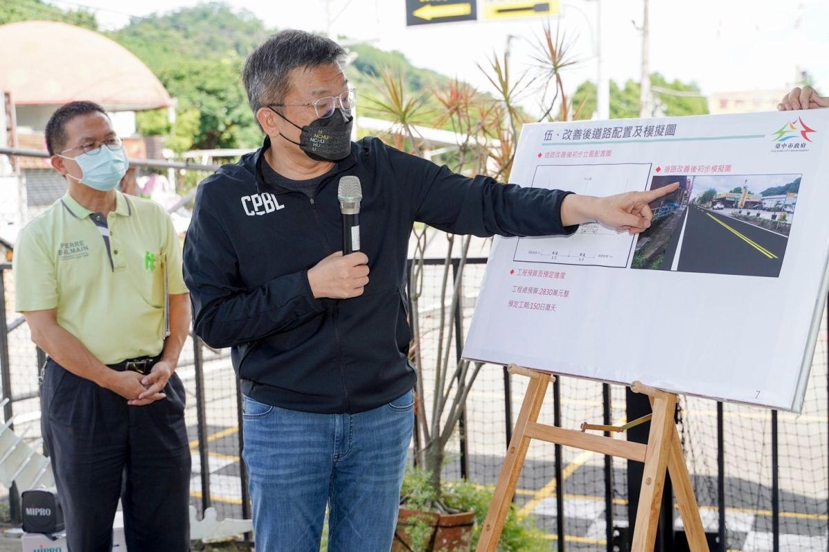 ▲蔡其昌解隔後第一個公開行程，是到新社會勘人行環境品質提升改善工程。（圖／蔡其昌辦公室提供，2022.06.17）