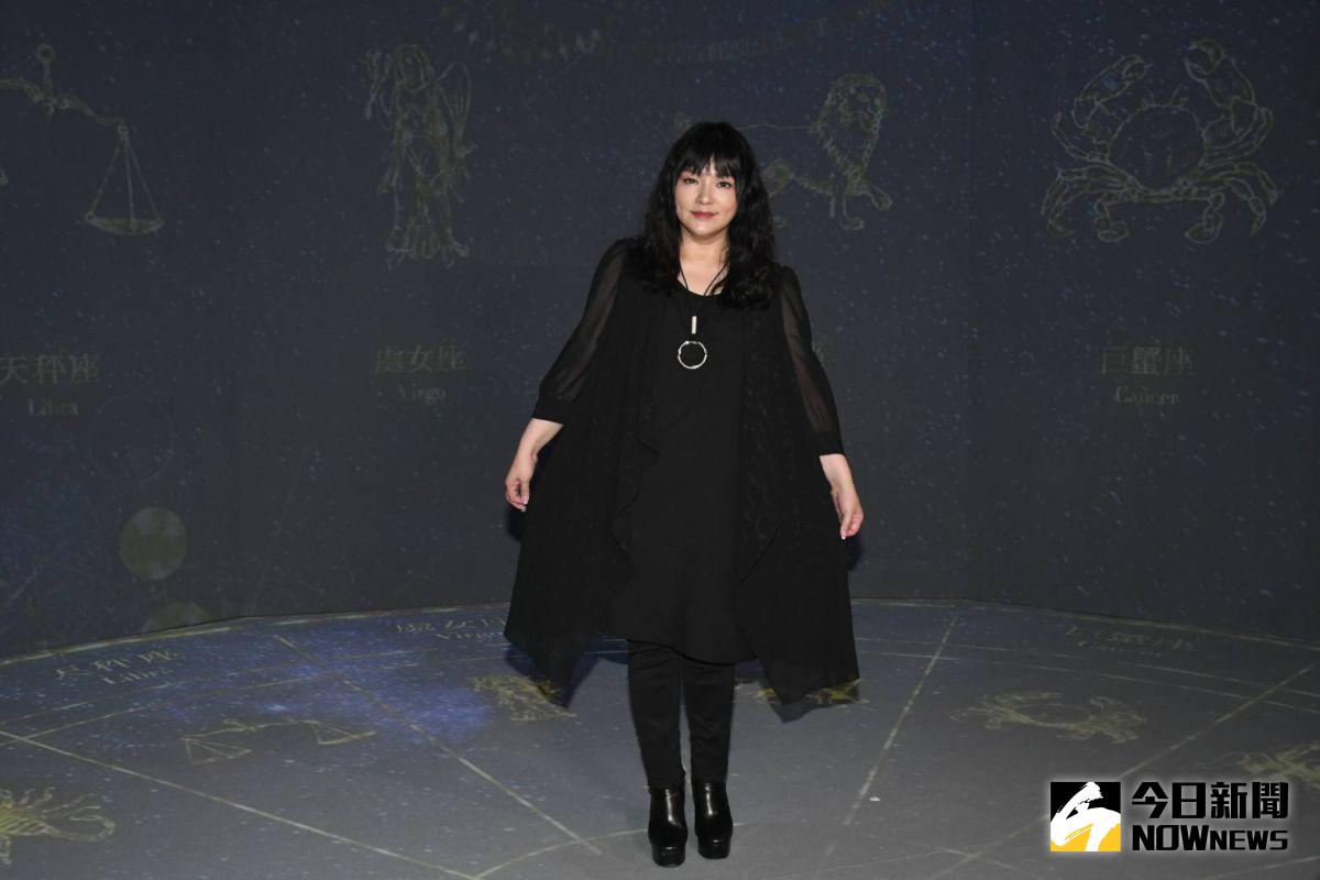 ▲唐綺陽喊話要占星一輩子。（圖／記者林調遜攝）