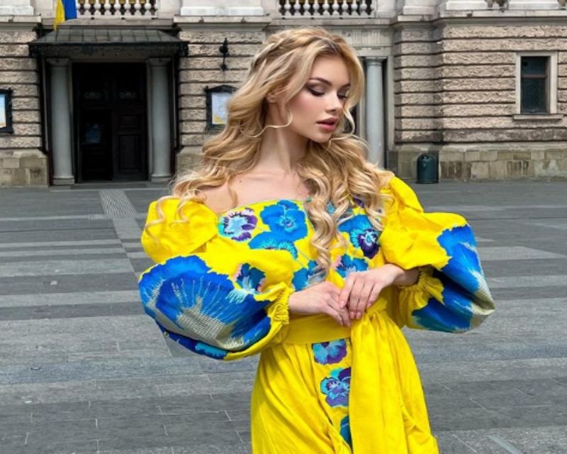 ▲烏克蘭模特兒阿帕娜森珂將代表祖國，出戰2022年環球小姐大賽。（圖／翻攝自IG）