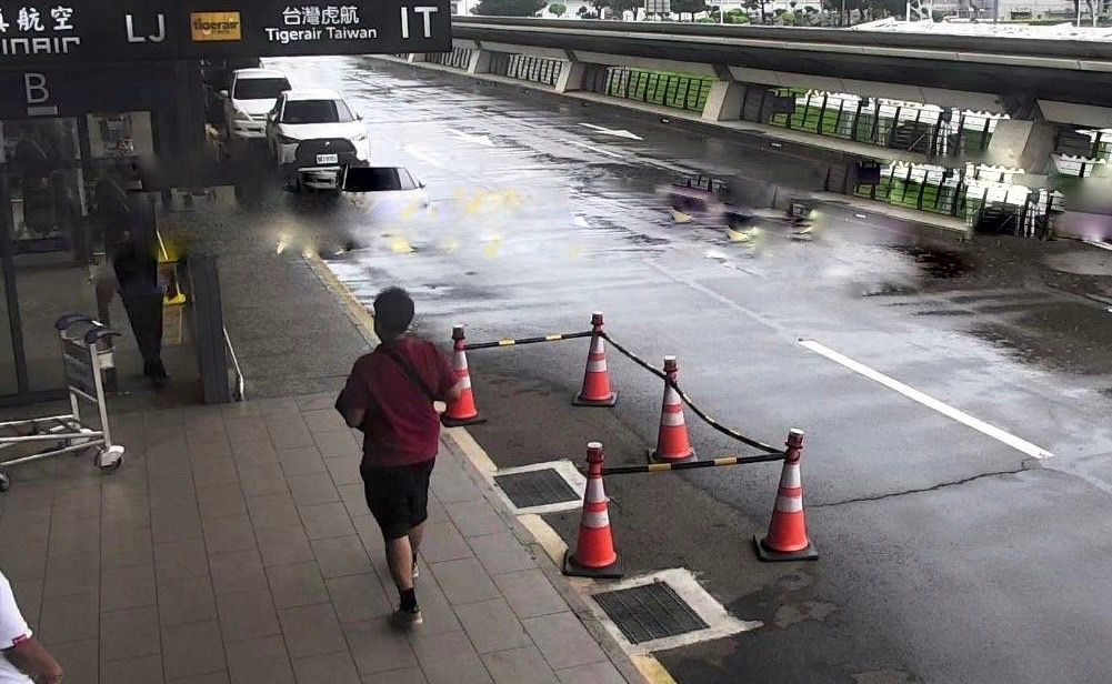 ▲雙屍案主嫌王大賢潛逃回泰國，泰國警方17日召開記者會宣稱王會留在泰國受審，不會被引渡回台灣。（圖／記者李春台翻攝）