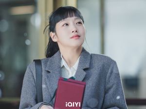 ▲金高銀留起過肩長髮。(圖/愛奇藝國際站) ▲金高銀留起過肩長髮。(圖/愛奇藝國際站)