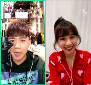 ▲李岳(左)主持功力讓峮峮吐露許多心底話。(圖/17LIVE提供) ▲李岳(左)主持功力讓峮峮吐露許多心底話。(圖/17LIVE提供)