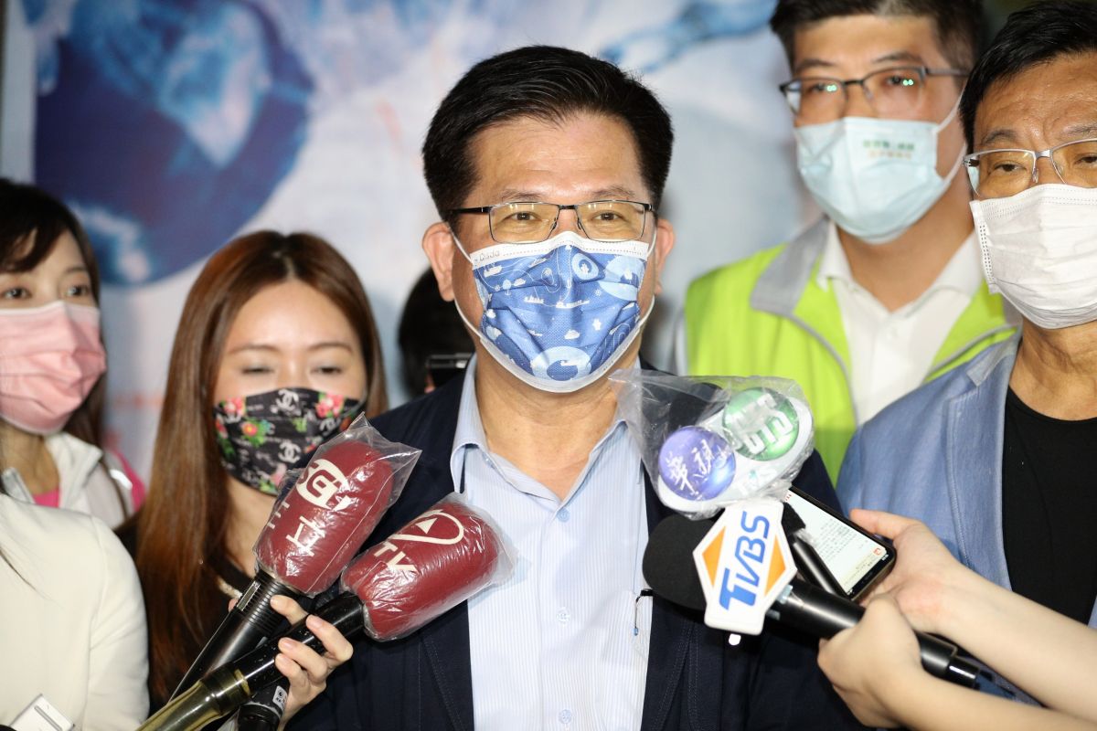 ▲林佳龍表示，政府應該要支持年輕人，讓他們更容易在台北工作、成家立業。（圖／林佳龍辦公室提供）