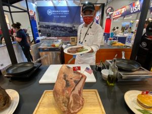 台北國際食品展登場 美福總主廚現場執鏟演繹高階肉品 ▲台北國際食品展登場,美福表示,將發揮專業供應商的角色,以明星產品展示以及《主廚的餐桌》每天兩場近10場食材展演盛會。(圖/美福提供)