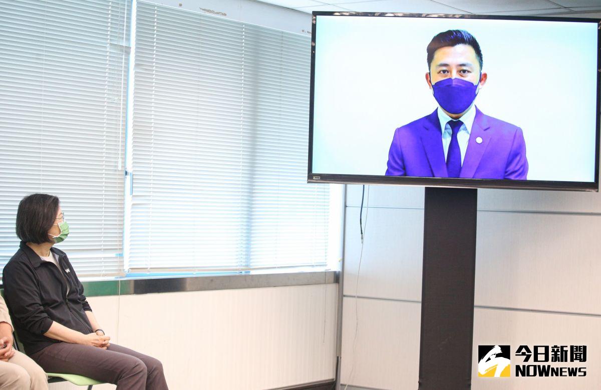 ▲民進黨今日徵召林智堅參選桃園市長，由於林智堅確診，故以視訊方式發表談話。（圖／記者葉政勳攝，2022.06.22）