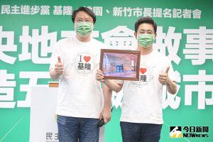蔡適應正式獲民進黨徵召參選基隆市長,力拚延續林右昌對城市的願景與擘劃。 ▲蔡適應正式獲民進黨徵召參選基隆市長,力拚延續林右昌對城市的願景與擘劃。(圖/記者葉政勳攝,2022.06.22)