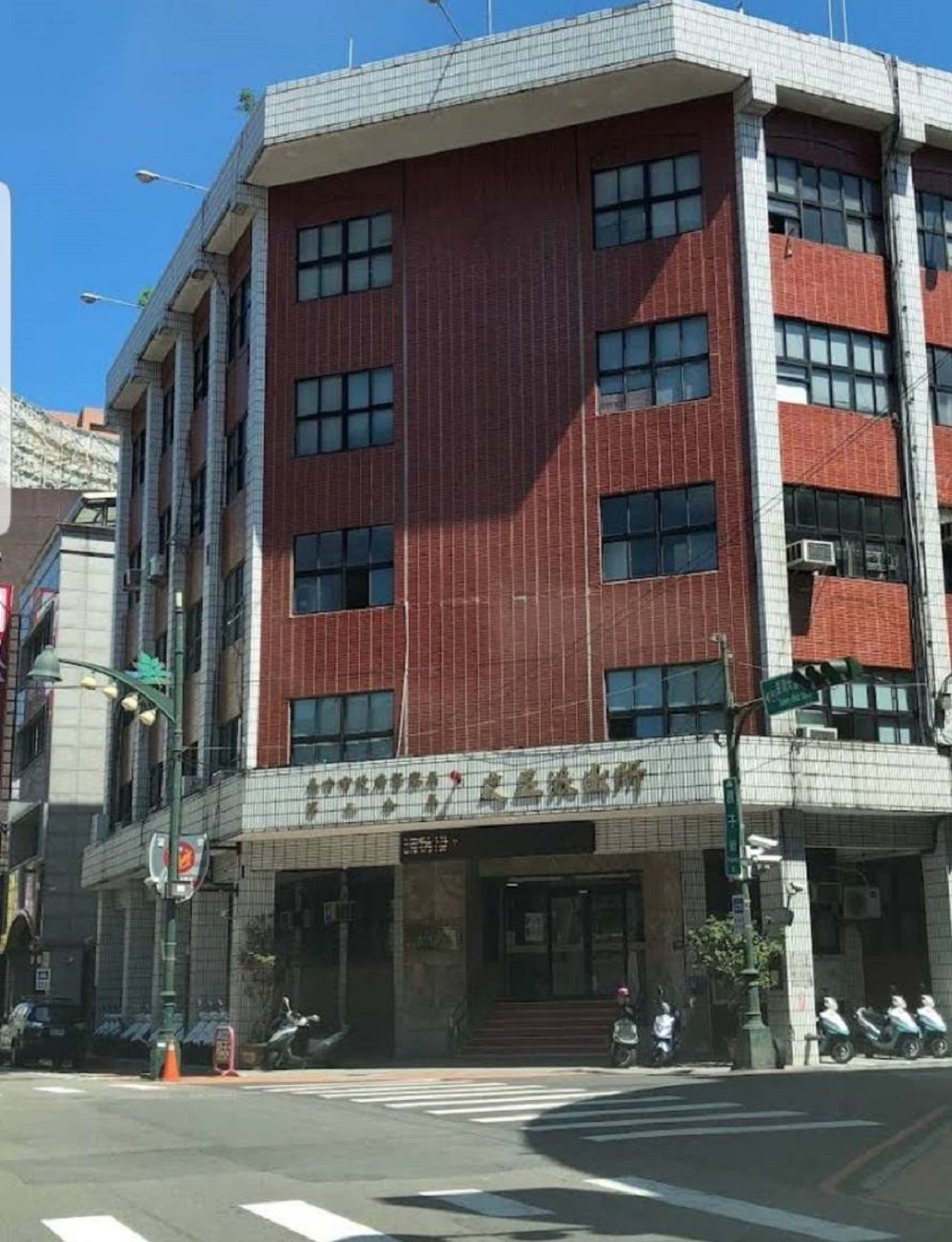 ▲洩個資給詐騙集團　搜索中警二分局文正所（圖/google map）