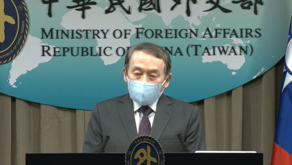 ▲我駐俄羅斯代表處近期搬遷至新址，外交部亞非司總領事王啟文指出，搬遷與俄烏戰爭無直接關聯，沒有政治力介入。(圖／翻攝自外交部直播)