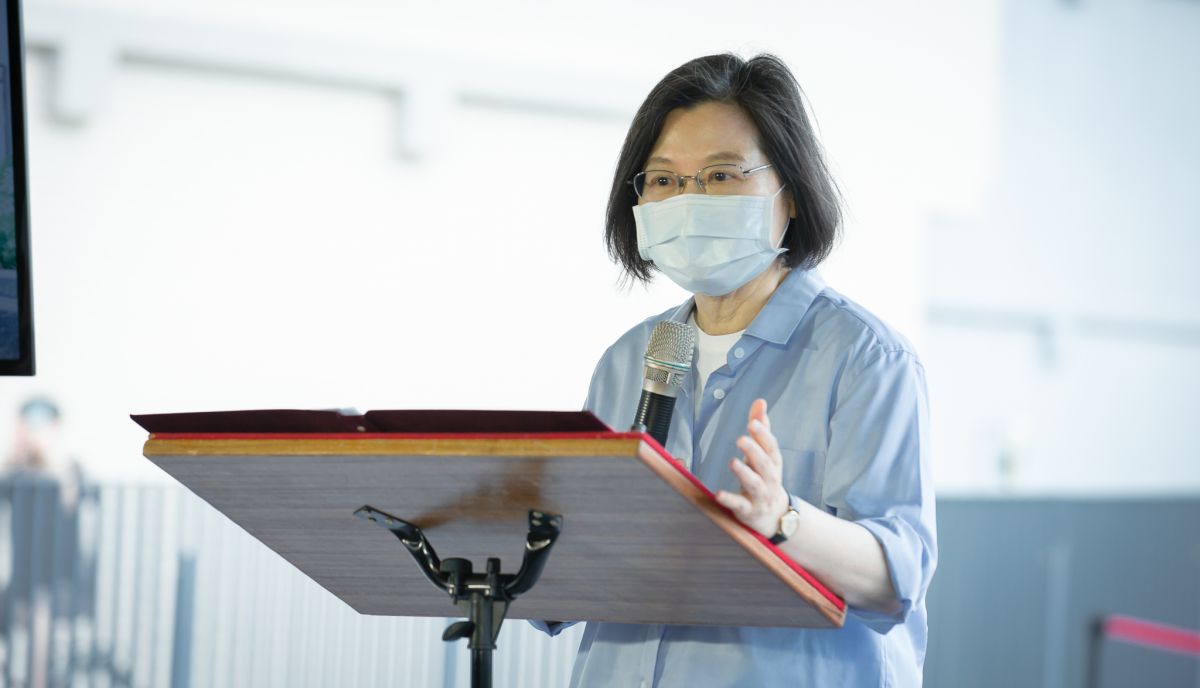 ▲總統蔡英文委託「双榜法律事務所」發聲明澄清有關論文的相關指控。（圖／總統府提供）