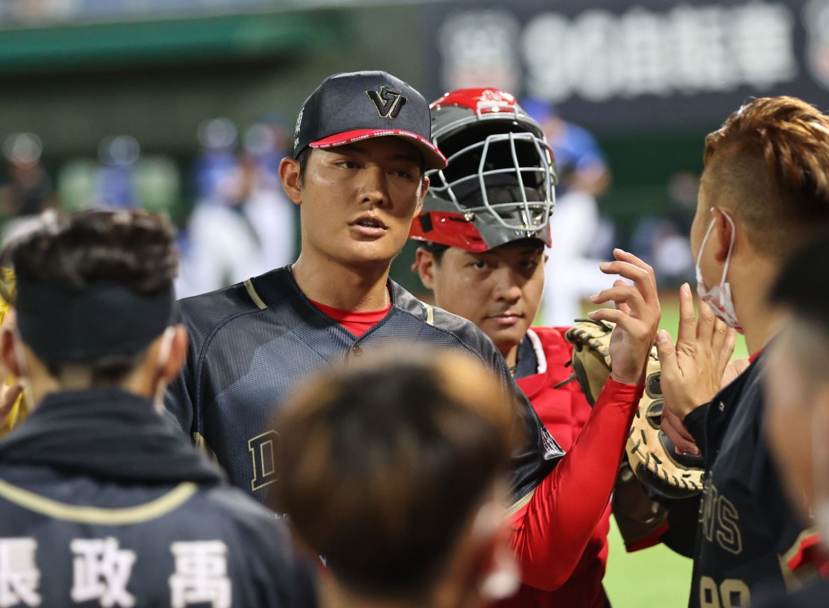 ▲味全龍王維中。（圖／味全龍提供）