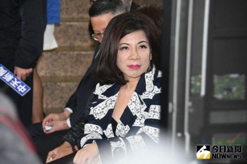 陳文茜被嗆「怎麼還沒死呢」　本人高級酸回擊：因為你還活著