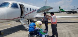 ▲阿輝與小劉終於在6月22日搭乘FORMOSA SOS專機順利返回越南。（圖／移民署提供）