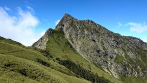 ▲奇萊北峰標高3607公尺，是台灣10峻之一，以「黑色奇萊」著稱，國內登山客經常攀登的知名路線。（圖／太魯閣國家公園管理處）