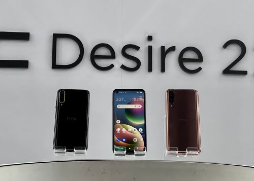 HTC Desire 22 pro。(圖/記者周淑萍攝) ▲HTC Desire 22 pro。(圖/記者周淑萍攝)