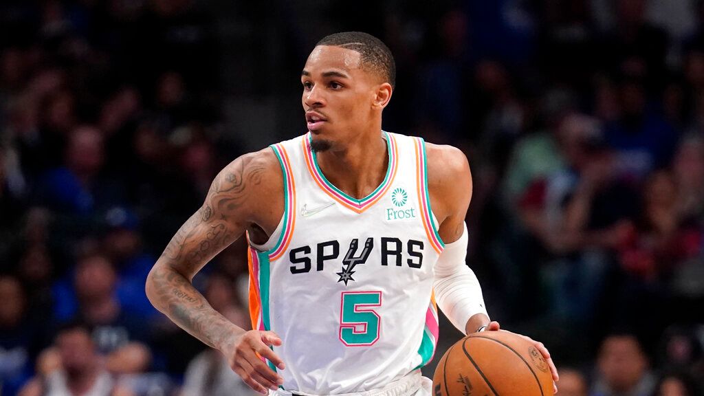 ▲老鷹交易來馬刺明星後衛Dejounte Murray（圖／美聯社／達志影像）