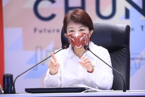 母雞盧秀燕聲勢強 國民黨台中市議員34人名單出爐 ▲國民黨台中市長盧秀燕民調居高不下,堪稱藍營最佳母雞。(資料畫面/台中市政府提供,2022.06.30)