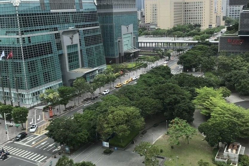 ▲信義房屋指出，雙北地區的中高總價交易，量縮跡象最為明顯。（圖／NOWnews資料照片）