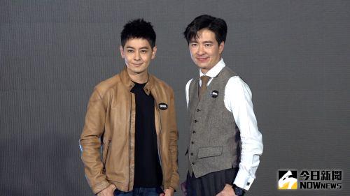 ▲林志穎（左）和弟弟林志鑫同台。（圖／記者朱永強攝）