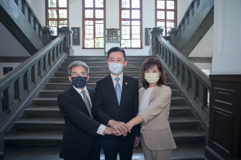 ▲林智堅受訪指出,自己將於7月8日辭職,代理市長為秘書長陳章賢。(圖/新竹市府提供)
