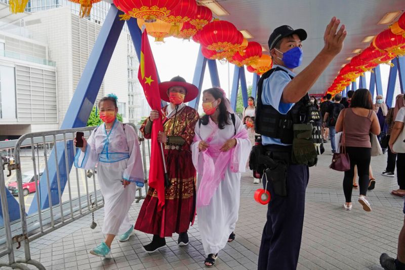 港府歌舞昇平慶七一　港人極度反感
