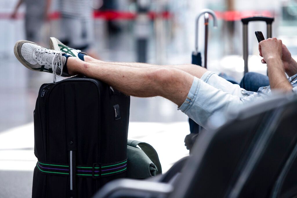 ▲中華民國旅行業全國聯合會理事長蕭博仁今日下午也證實，全聯會的確有接到觀光局的消息指出，最遲在9月30日就會取消禁團令。（示意圖／美聯社／達志影像）