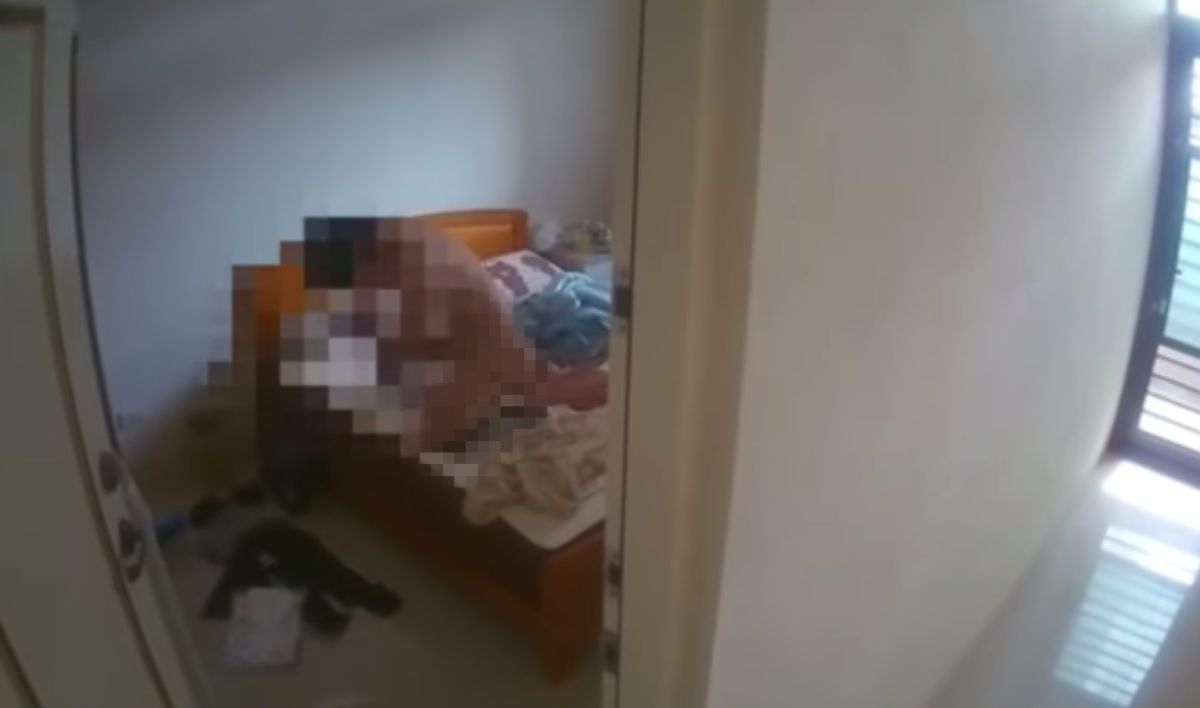 ▲新竹市一位外送員，今（3）日上午送餐到北門街一處出租套房時，驚見房門虛掩，而裡面一位男子全裸躺在床上疑似正在「DIY」。（圖／翻攝自「爆料公社」臉書）