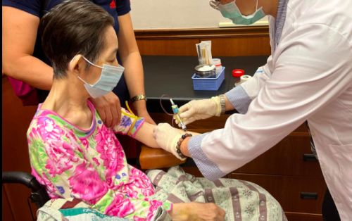 吳淑珍姿勢性低血壓休克！醫：恐身體急遽惡化警訊　3類人風險高
