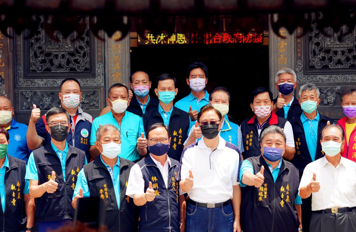 ▲張善政在臉書貼出和林昭賢、林明義的合照表示，第一時間林昭賢及林明義都致電向他澄清，同時也透過管道公開發表聲明表達立場。（圖／翻攝張善政臉書）