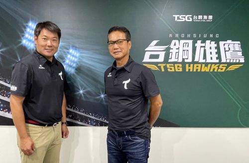 A-Lin跨年嗨翻台東！老公黃甘霖去哪了？　負責傳授「盜壘絕學」
