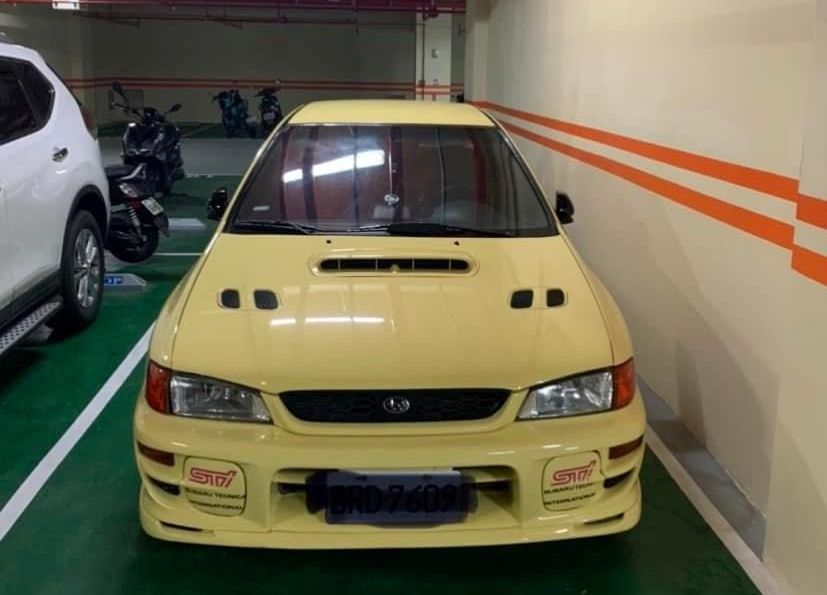 ▲有網友買了一台二手車，結果交車半小時車就壞了，但車商要網友自行負責，讓他好無奈。（圖／翻攝自爆怨2公社）