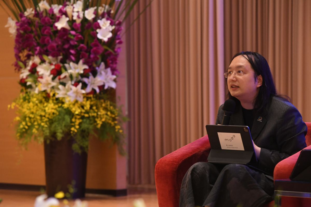 ▲行政院政務委員唐鳳今（5）日在中研院院士會議指出，數位發展部將增設6司。（圖／中研院提供）