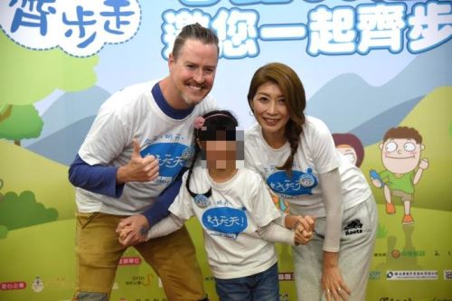 ▲夏克立(左)與黃嘉千、夏天一家三口,昔日家庭形象非常幸福。(圖/NOWnews資料照) ▲夏克立(左)與黃嘉千、夏天一家三口,昔日家庭形象非常幸福。(圖/NOWnews資料照)