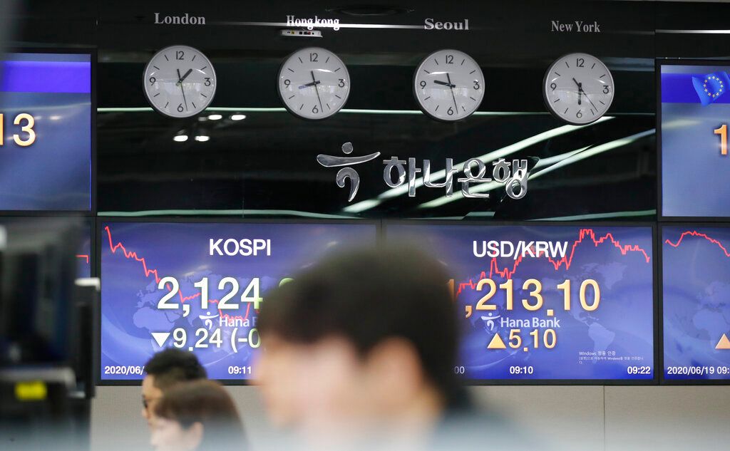 ▲韓國霸凌文化造成嚴重社會問題，今年疫情過後多數上班族返回工作崗位，逐漸消弭的職場霸凌現象又再度上演。（示意圖／美聯社）