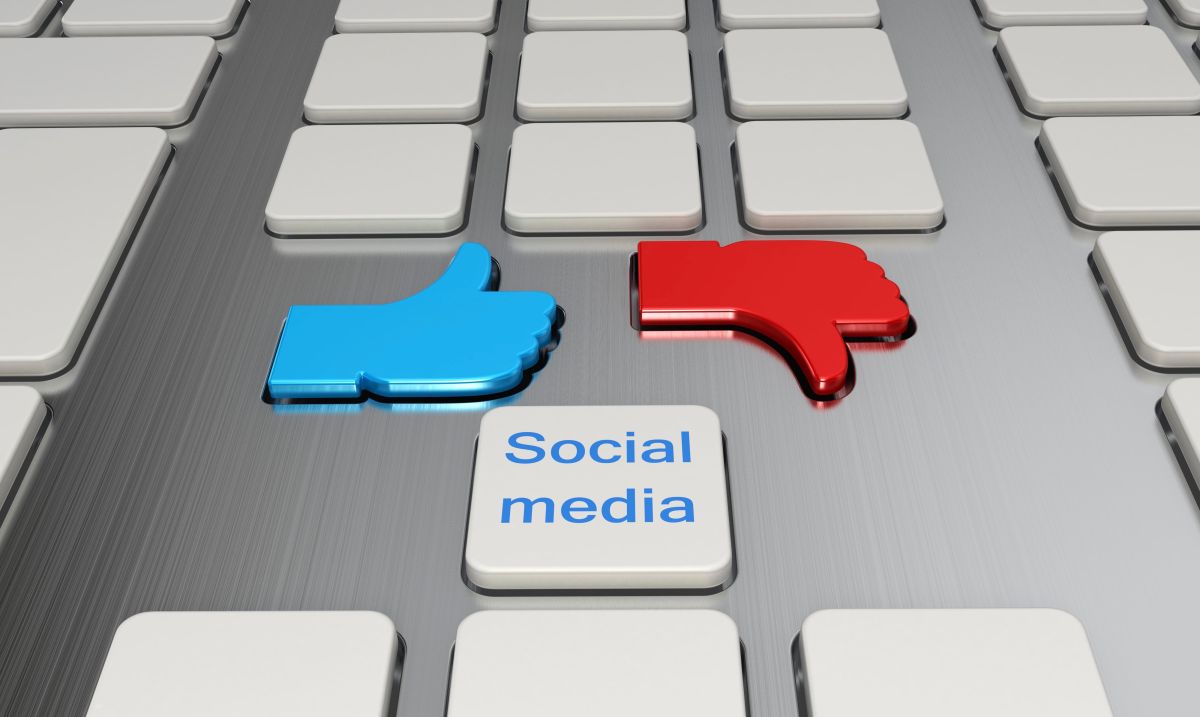 ▲NCC上月29日通過數位中介法草案全文，業界憂限縮網路言論自由。（圖／shutterstock）