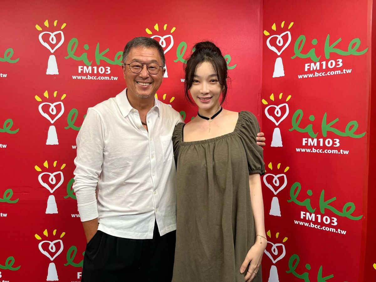 ▲蔡淑臻（右）上王偉忠（左）廣播節目《欸！我說到哪裡了？》。（圖／中廣提供）