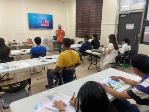 (圖/移民署提供) ▲來台定居超過35年的譚嘉祥,是從中國大陸移民馬來西亞的第三代華人。(圖/移民署提供)