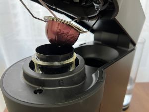 ▲Nespresso Vertuo 系列膠囊機。（圖／記者周淑萍攝）