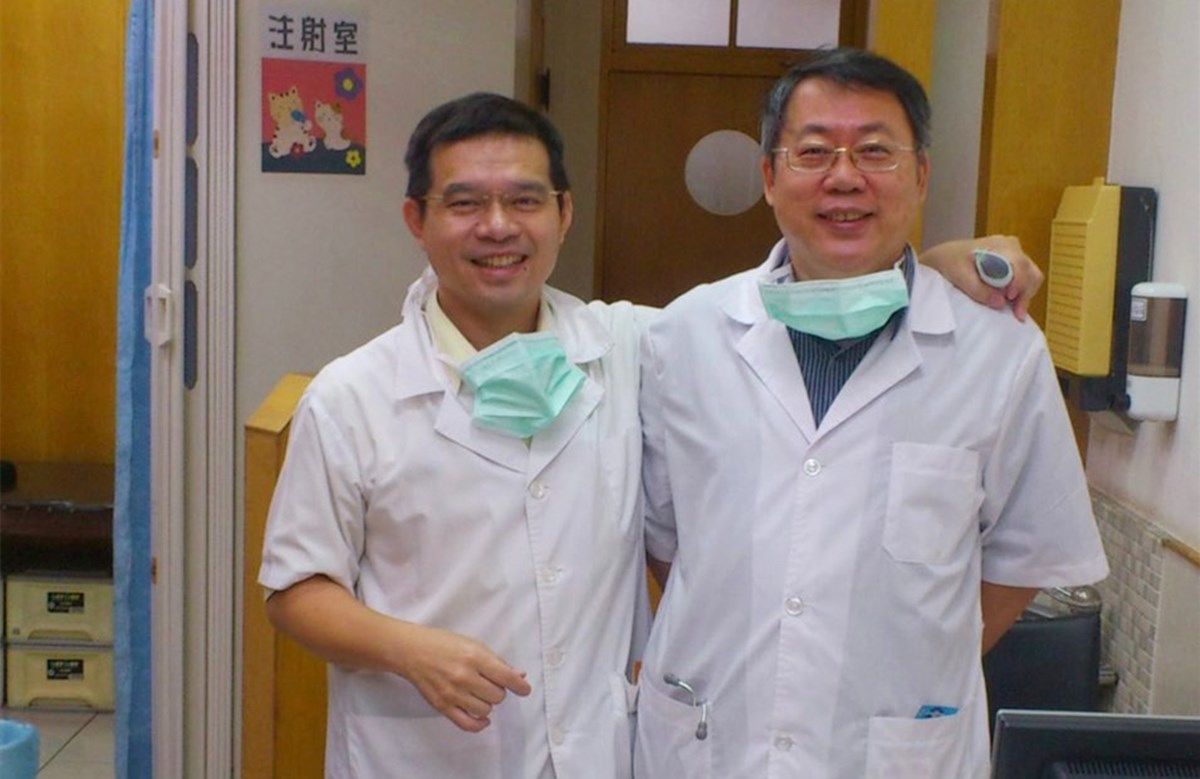 ▲高雄左營的｢護國醫師｣沈泰龍醫師（照片右）因故不幸於日前辭世，高雄市長陳其邁表達哀悼、惋惜之意。（圖／翻攝自陳其邁臉書）