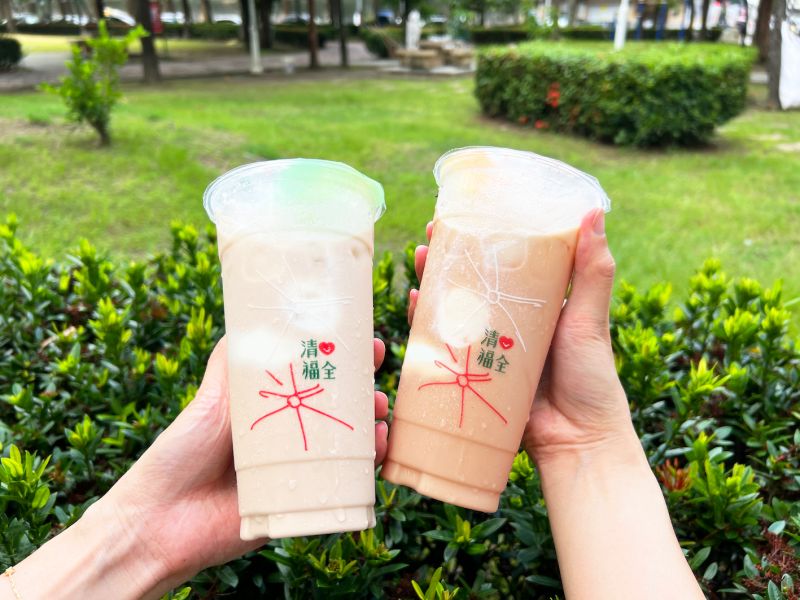 ▲網友熱議「清心為何沒有遭到其他飲料店崛起夾殺」,引起話題討論度。(圖/清心福全提供)