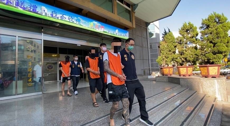 ▲釐清案情後，警方兵分多路，將涉案６人全數逮捕。（圖／翻攝畫面）