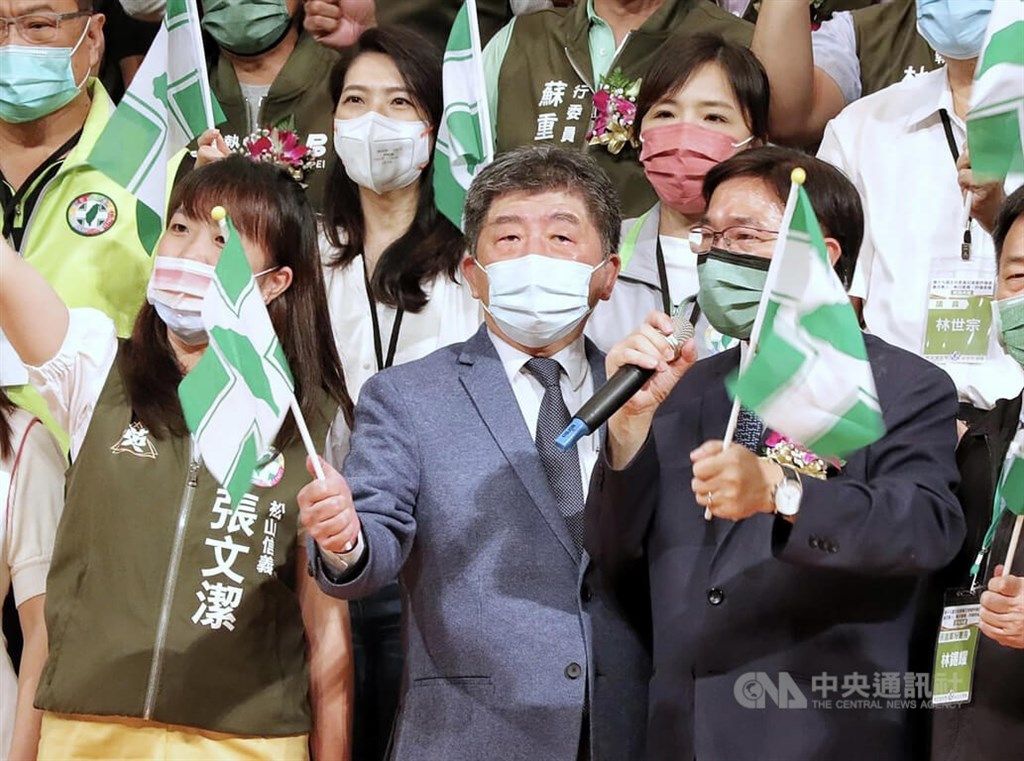 ▲民進黨明天將召開中執會，預計徵召衛福部長陳時中參選台北市長、前交通部長林佳龍參選新北市長。（圖／中央社）